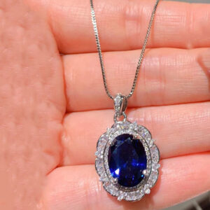 oval-blue-sapphire-necklace-5