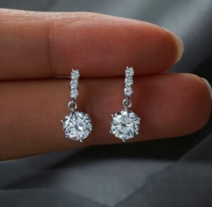 clear-white-crystal-dangle-earrings-4