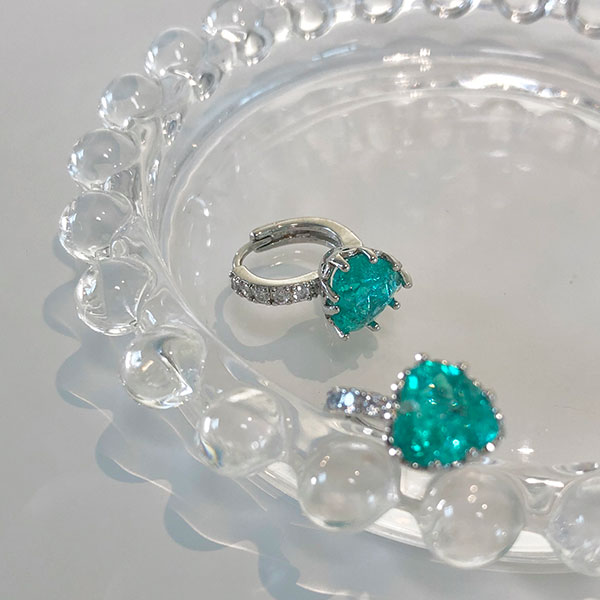 lake-blue-crystal-earrings