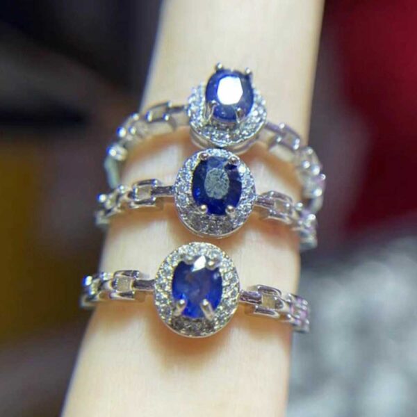 dainty-blue-sapphire-ring-1