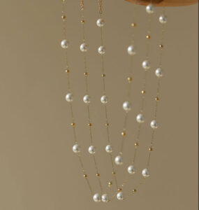 delicate pearl gold necklace 2
