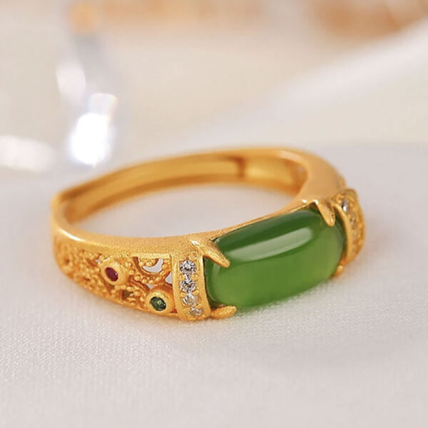 green-jasper-gold-baguette-ring-2