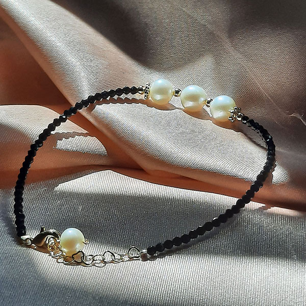 black-spinel-pearl-bracelet-1